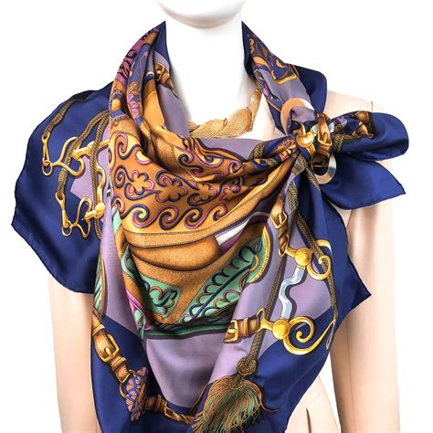 how to use hermes scarves